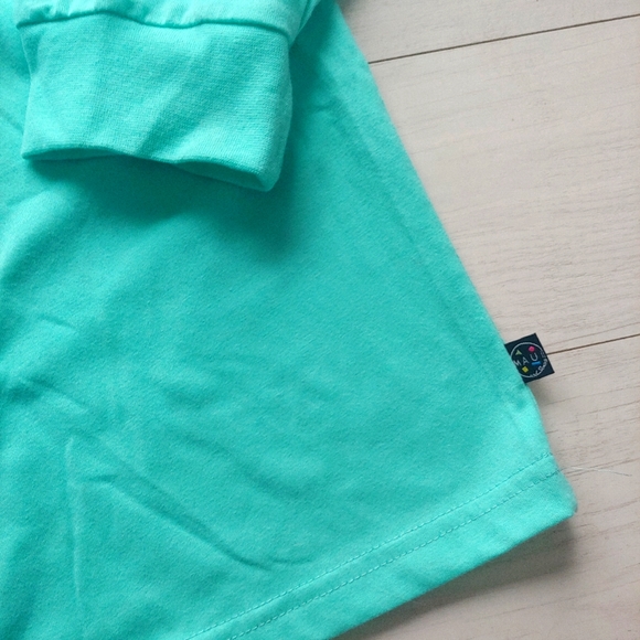 MAUI and Sons NEW Shark Invasion Crewneck Tee - Picture 7 of 8